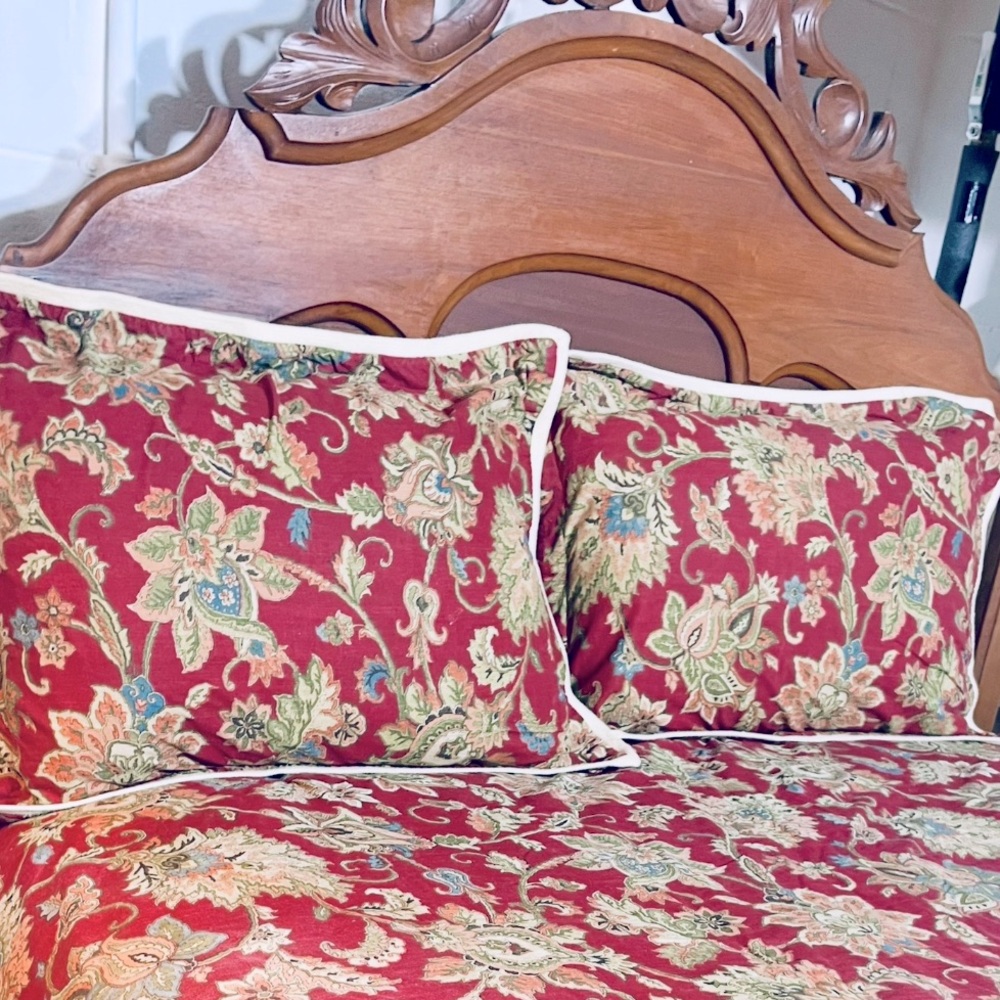 Chaps Ralph Lauren Shams Standard Size Annabelle Pillow Covers set of 2 Vintage
